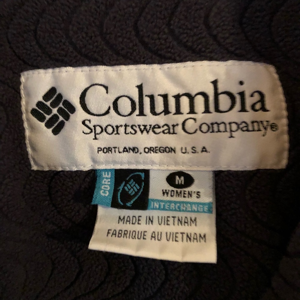 Columbia Women’s light Jacket. Size M - Picture 2 of 3
